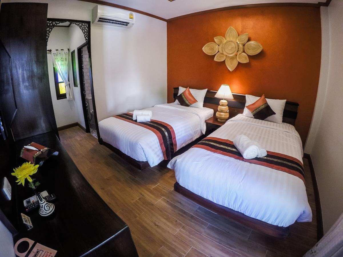 I Lanna House Hotel Csiangmaj Kültér fotó